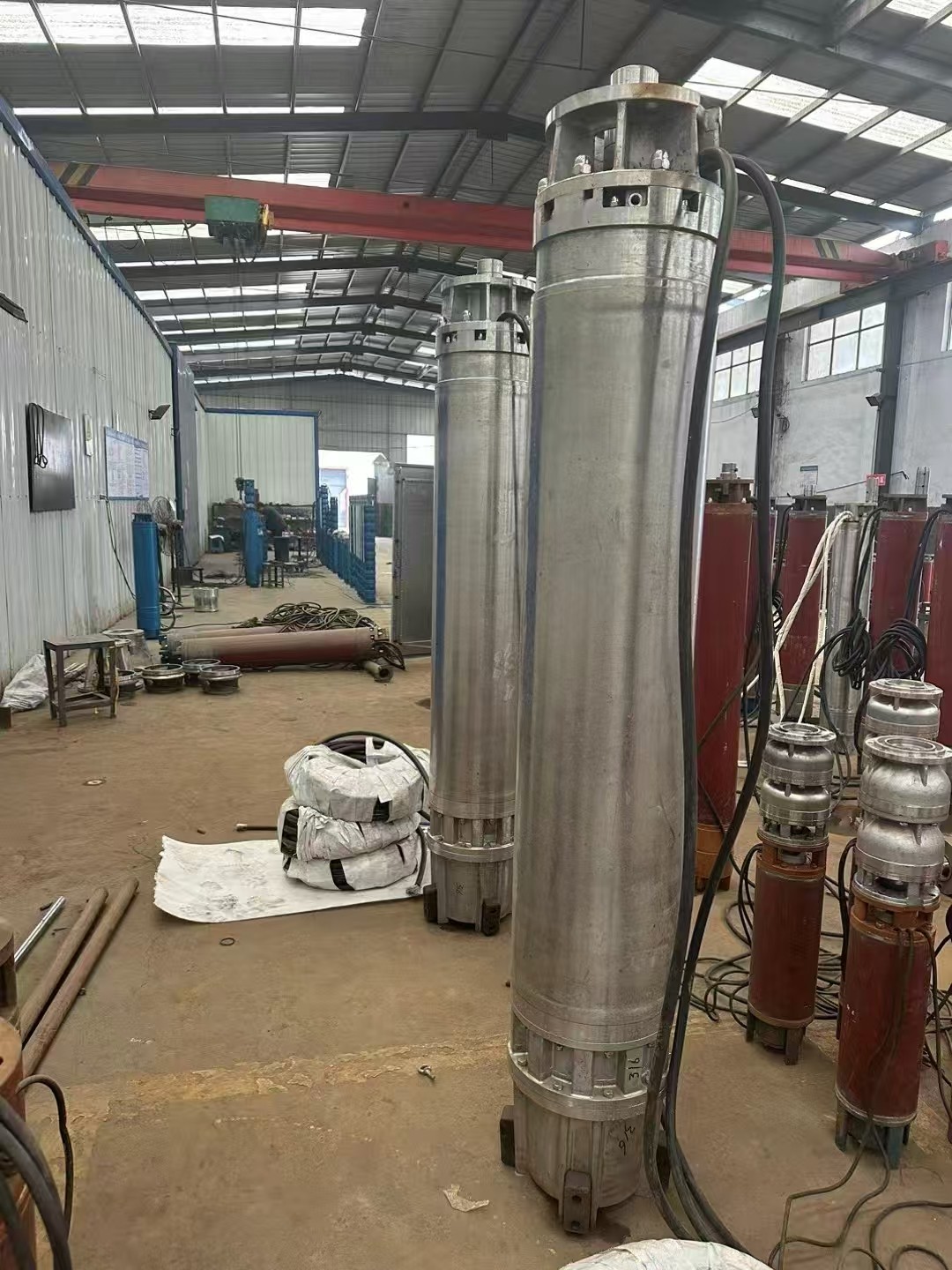 出口316L不锈钢深井泵生产完成